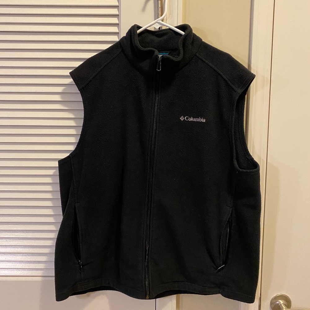 Black Columbia Vest